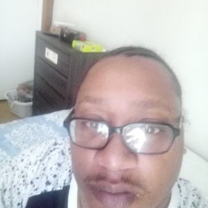 Meet your Posher, Manuel